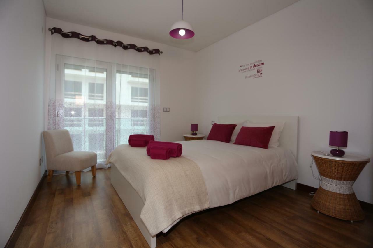 Surf And Stones Apartment 佩尼契 外观 照片