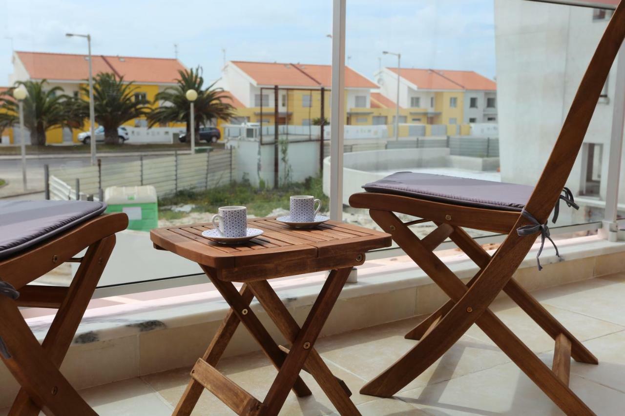 Surf And Stones Apartment 佩尼契 外观 照片