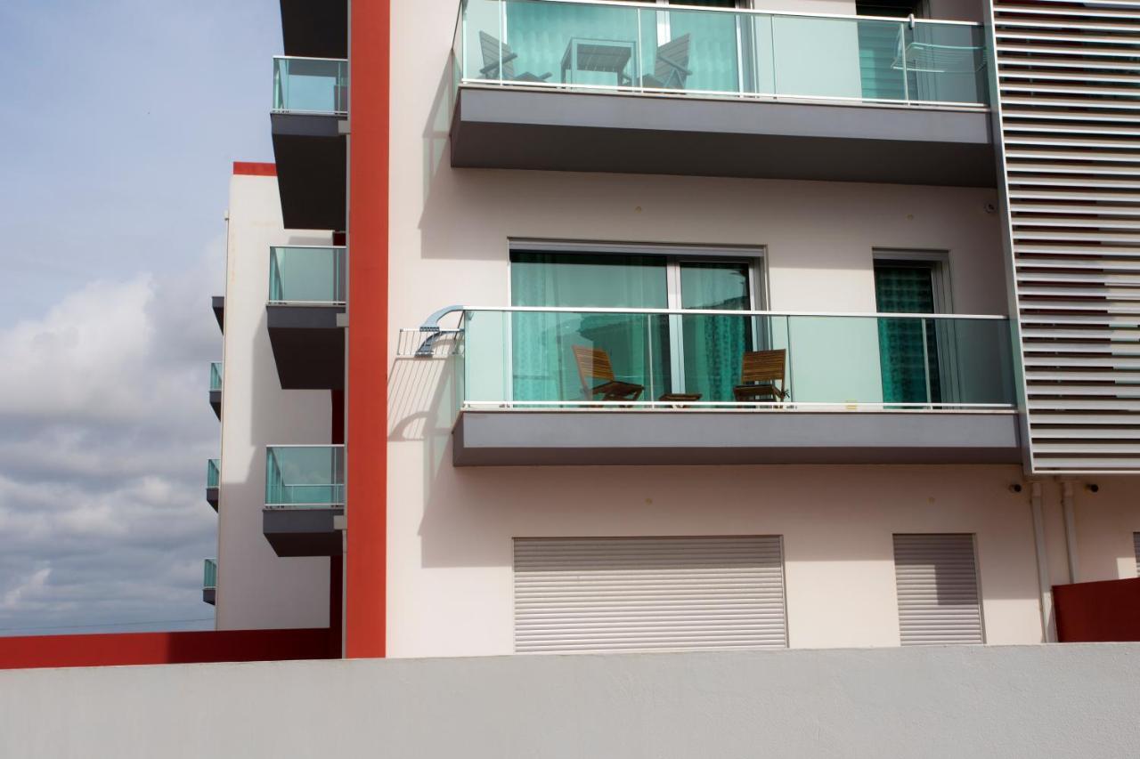 Surf And Stones Apartment 佩尼契 外观 照片