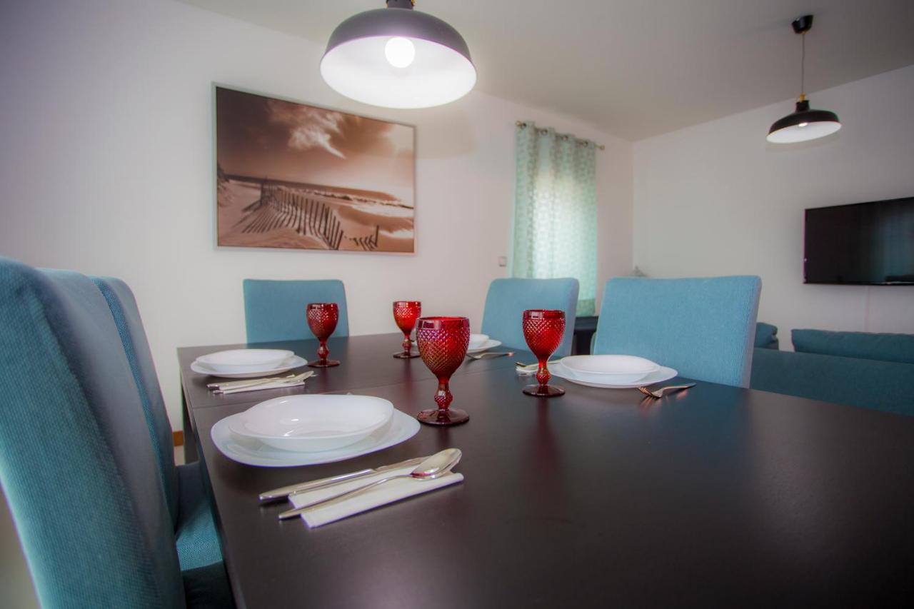 Surf And Stones Apartment 佩尼契 外观 照片