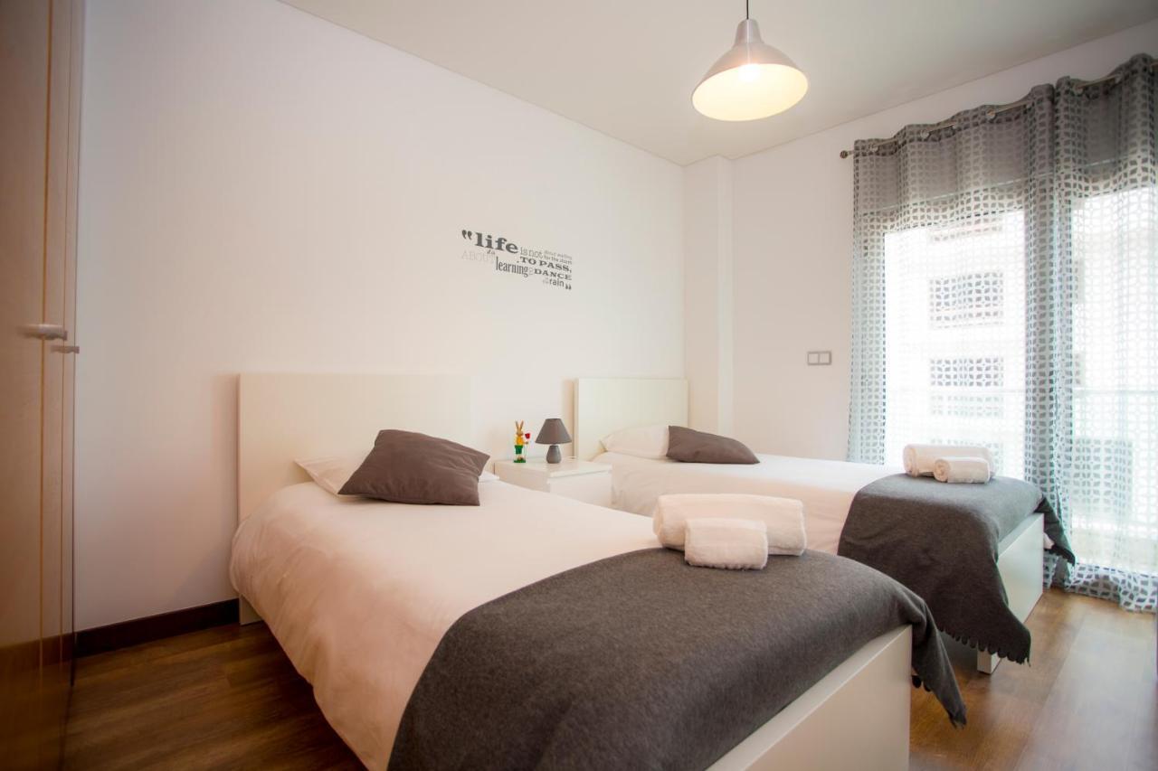 Surf And Stones Apartment 佩尼契 外观 照片
